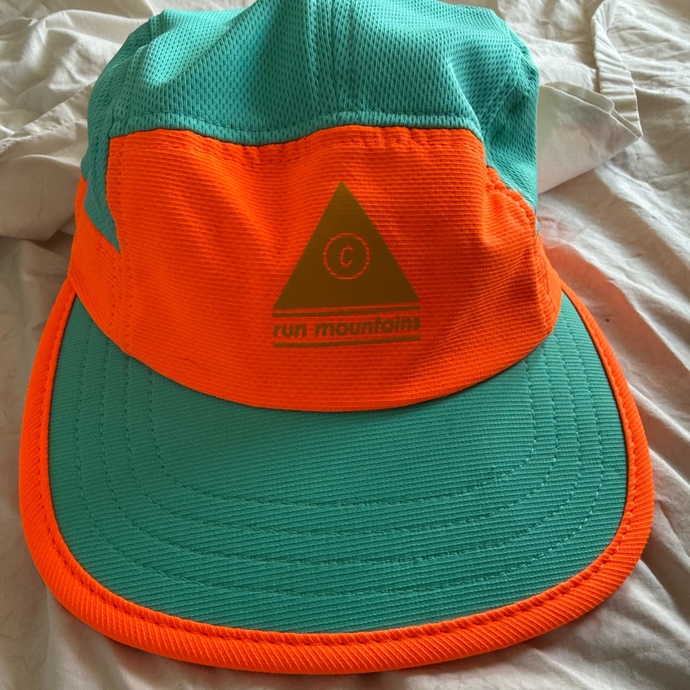 Ciele GOCap running hat Orange and Teal Run Mountains